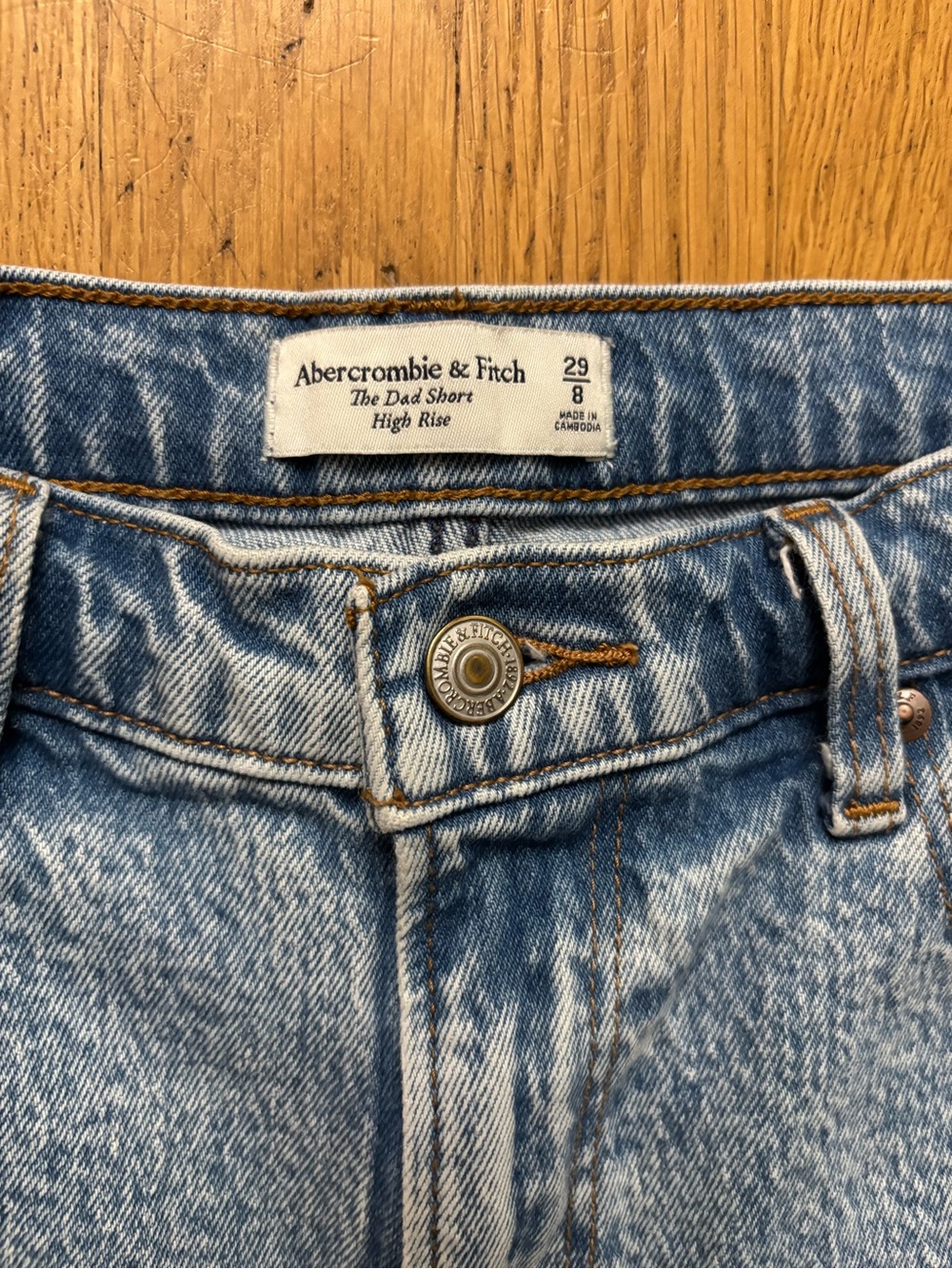 A&F High Rise Dad Shorts - Picture 2 of 5